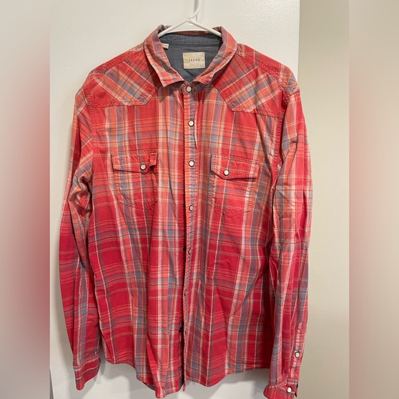 Salmon flannel with cool faux ivory buttons - Picture 2 of 2